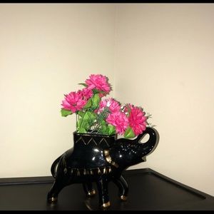 Glass elephant home decor